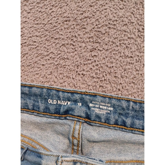 Old Navy Extra High-Rise Sky-Hi Wide-Leg Jeans Women's 12 Light Wash Raw Hem - Picture 6 of 10